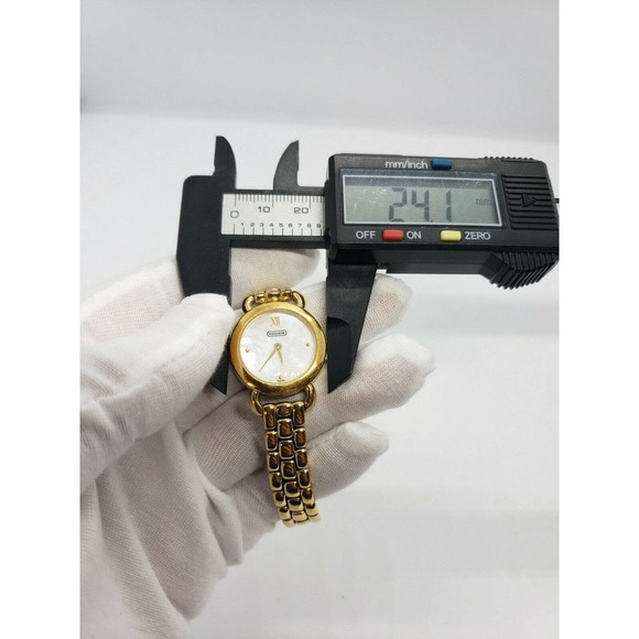COACH 0815 WOMENS SWISS 6.854.405 WATCH